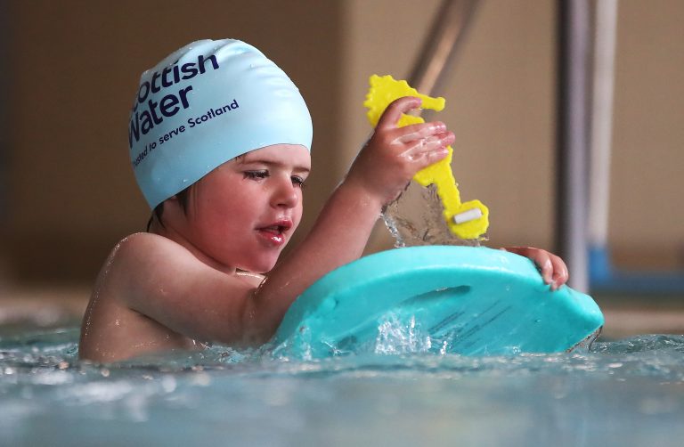 Live Borders dives into the 2019 with Learn to Swim Scottish Swimming